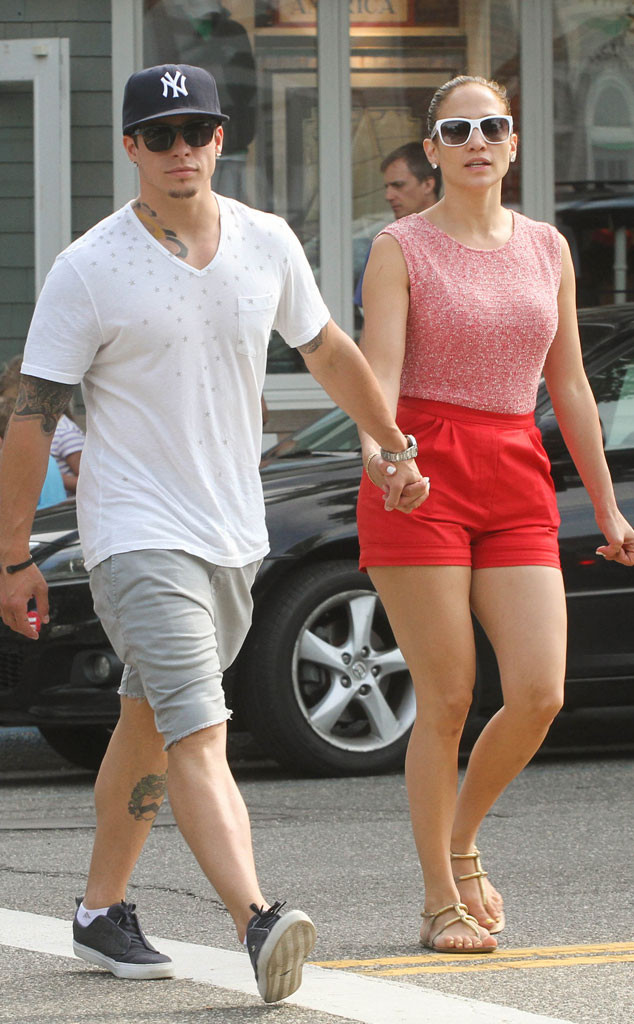 Jennifer Lopez Unsure If She Ll Marry Again Says Boyfriend Casper Smart Is Fantastic With Her Kids E Online Au